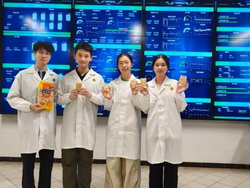 最终成长为在任何时候都能绽放光彩的青